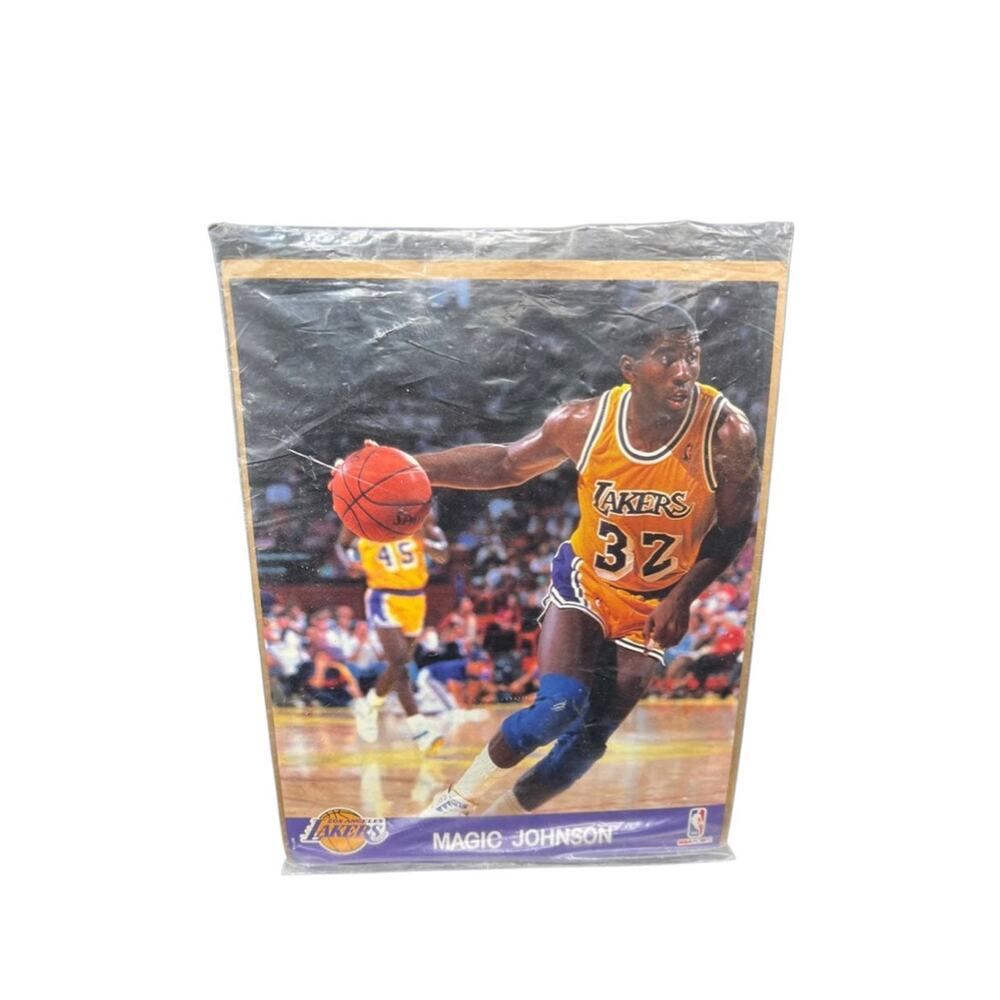Magic Johnson Collect NBA Hoops action photo 8X 10